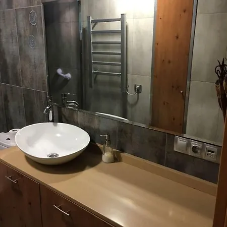 New & Parking Alcazaba Apartment